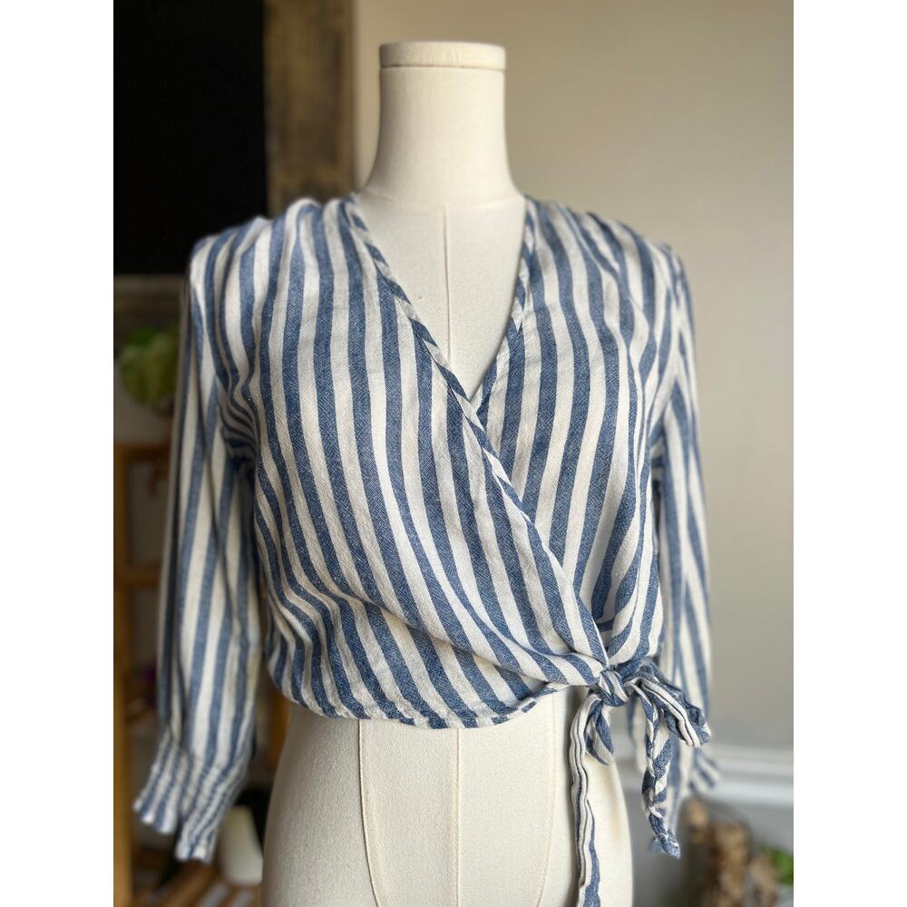 Rails Wrap Top Linen Blend Blue and White Striped Cropped Size Small